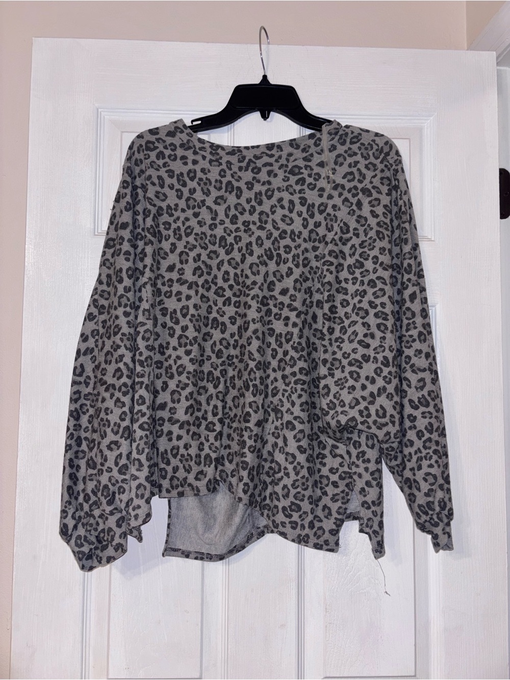 Pink Lily Gray Leopard Print Long Sleeve Top